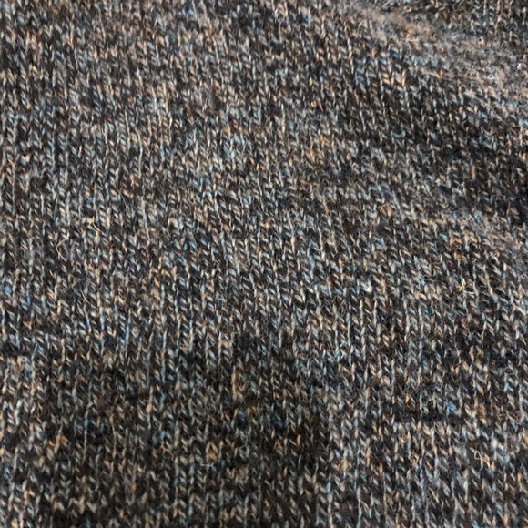 Pendleton wool sweater. Large - Picture 3 of 3